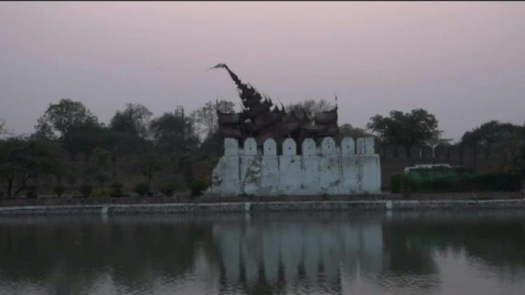 Minute de silence en Birmanie pour les plus de 2.000 morts du séisme