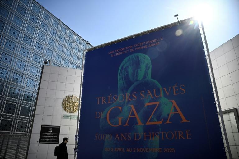 A Paris, des vestiges de l'histoire plurimillénaire de Gaza, menacée par la guerre