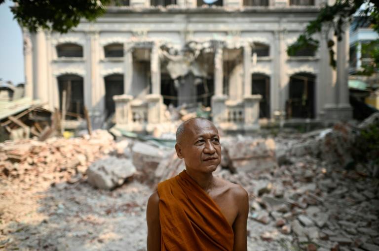 Birmanie: la junte annonce reprendre ses "activités" face aux rebelles