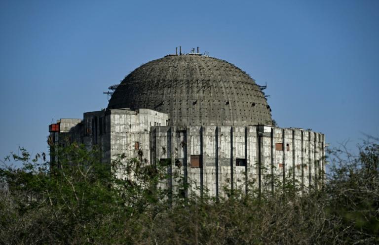 A Cuba, le pari du solaire pour tenter de sortir de la crise énergétique