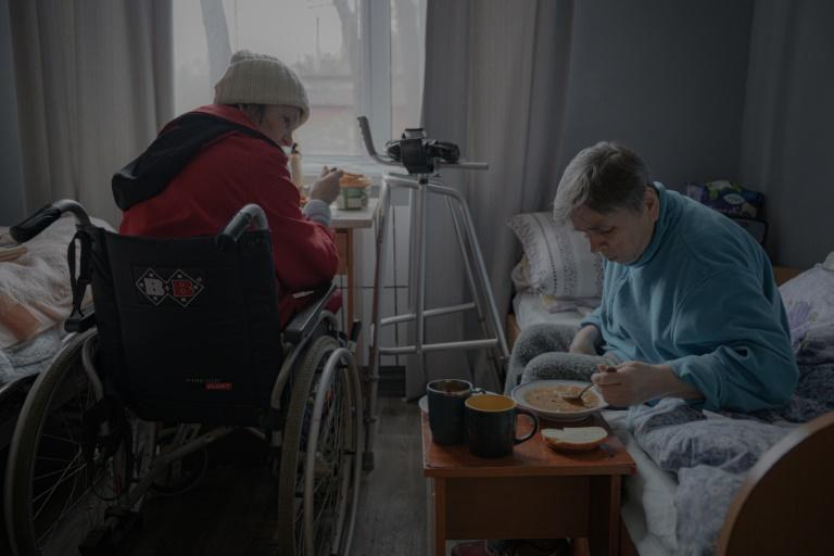 Ukraine: dans une maison de retraite, des fins de vie bouleversées par la guerre