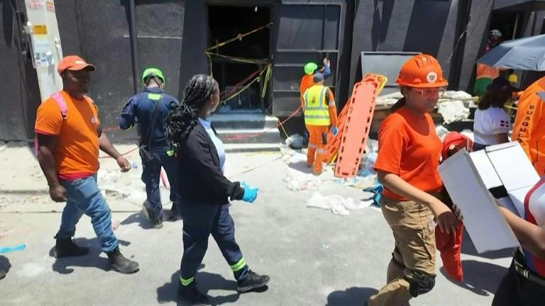 Discothèque de Saint-Domingue: plus de 100 morts, les sauveteurs travaillent encore