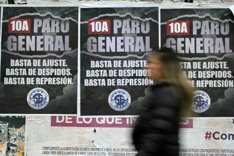 Argentine: grève générale diversement suivie contre l'austérité de Milei