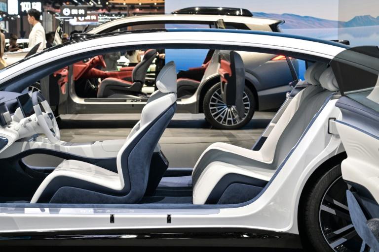 Automobile: le salon de Shanghai, symbole de la nouvelle donne mondiale malgré la tempête douanière