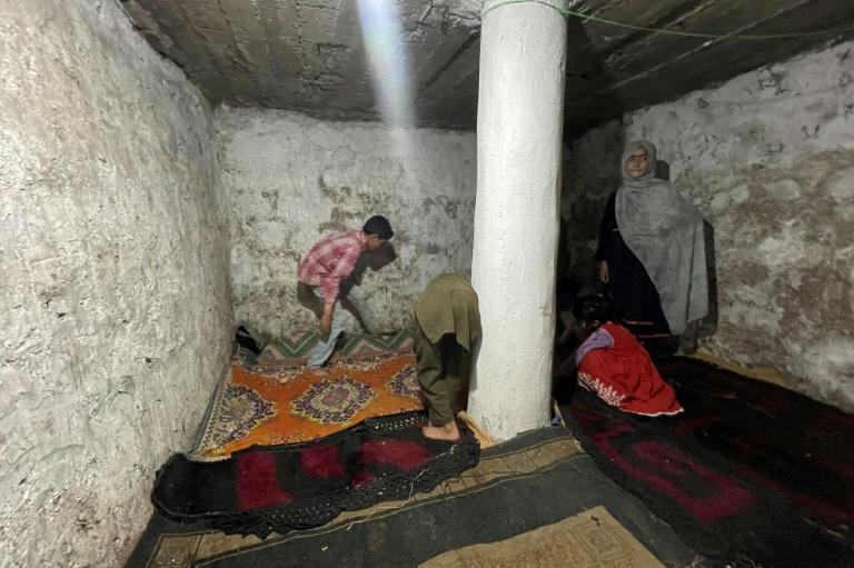 Au Cachemire pakistanais, on prépare les bunkers au cas où