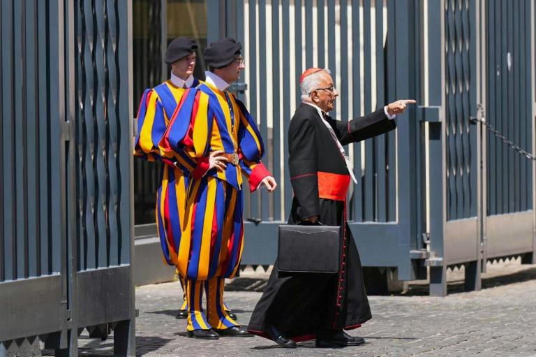 Une semaine avant le conclave, le suspense reste entier