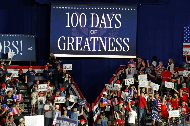 Après 100 jours, Trump reste obnubilé par Biden