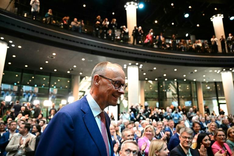 Merz prend les rênes de l'Allemagne face à l'ouragan Trump