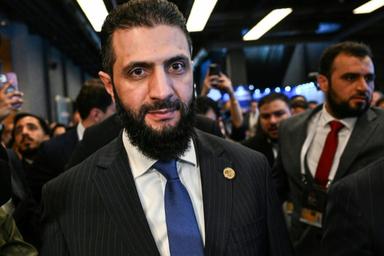 Macron accueille le président syrien pour lui demander de protéger "tous les civils"