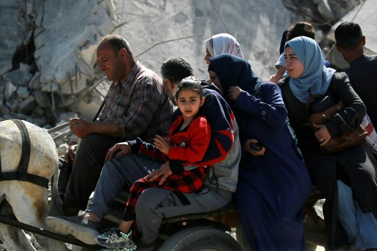 Le président Trump s'émeut de la faim à Gaza, où Israël poursuit ses frappes meurtrières