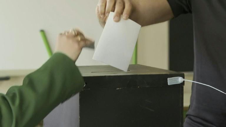 Les Portugais rappelés aux urnes, la droite au pouvoir favorite