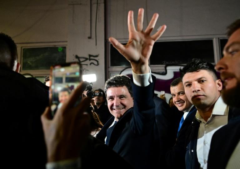 Roumanie: soulagement du camp pro-européen mais pas d'état de grâce