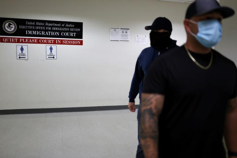 Aux Etats-Unis, les tribunaux, lieux à haut risque pour les clandestins