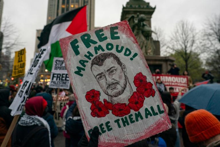 Un juge ordonne la libération de Mahmoud Khalil, figure propalestinienne de Columbia