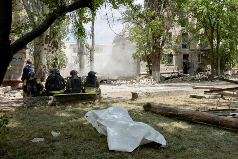 Ukraine: attaque massive de drones sur Kiev