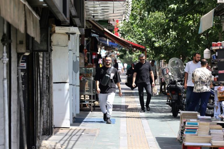 A Téhéran, la vie reprend un peu grâce au cessez-le-feu