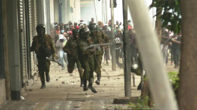 Violences au Kenya: l'exécutif affirme avoir "déjoué un coup d'Etat", l'ONU demande des enquêtes "transparentes"