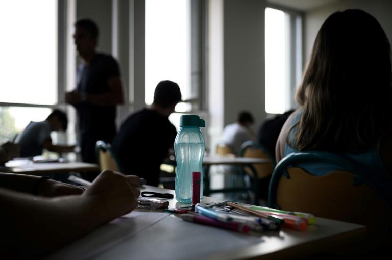 Canicule dans les écoles: Borne demande pragmatisme et souplesse