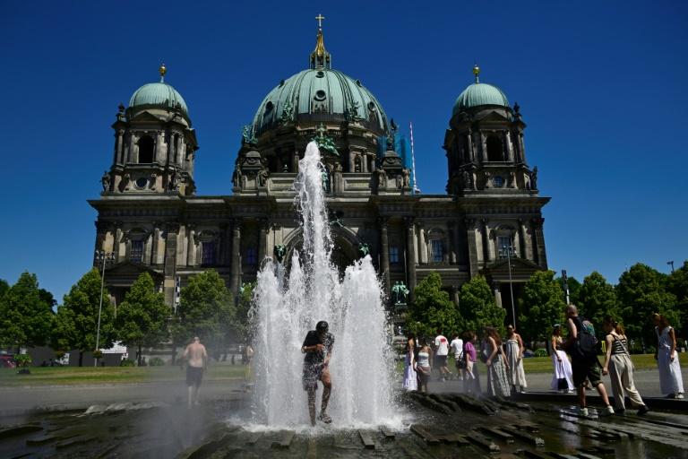 L'Allemagne sue sous la canicule qui a essoré l'Europe