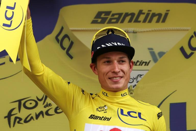 Tour de France: Philipsen premier maillot jaune, Evenepoel déjà piégé