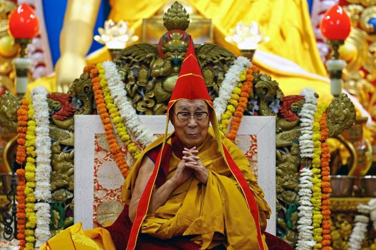 Le Dalaï Lama prie pour la paix pour son 90e anniversaire
