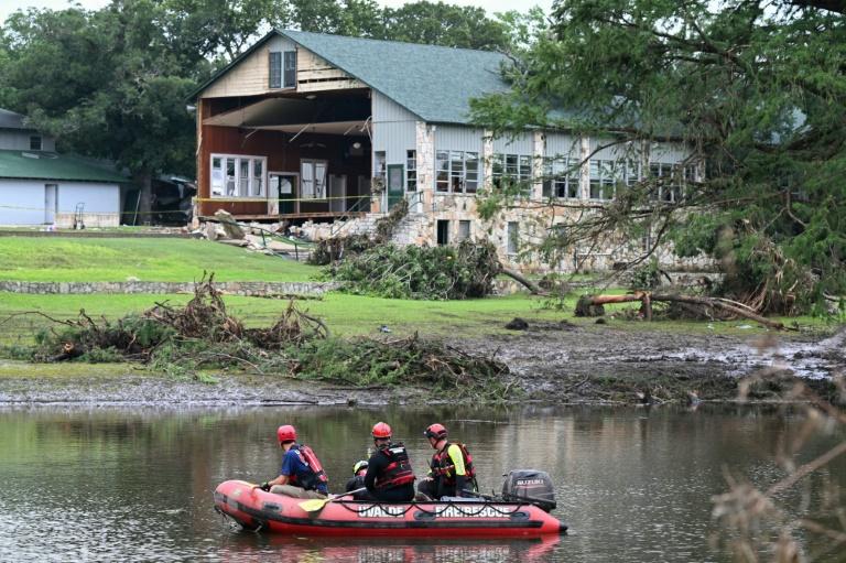 Les inondations au Texas ont fait plus de 100 morts