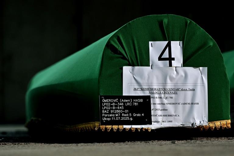 "Douleur dans l'âme": la Bosnie commémore le génocide de Srebrenica, 30 ans après