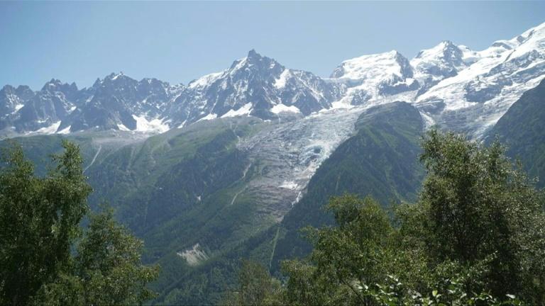 Canicule: dans les Alpes, l'eau et la neige manquent déjà