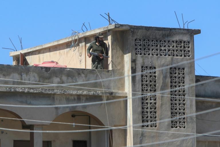 Syrie: Chareh retire ses troupes de Soueida pour éviter l'affrontement avec Israël