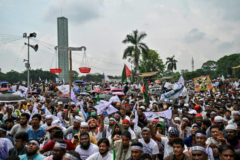 Bangladesh: rassemblement géant du principal parti islamiste à Dacca