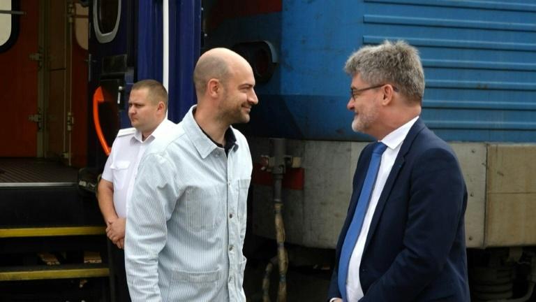 Ukraine: nouvelles frappes nocturnes russes, au moins un mort à Kiev