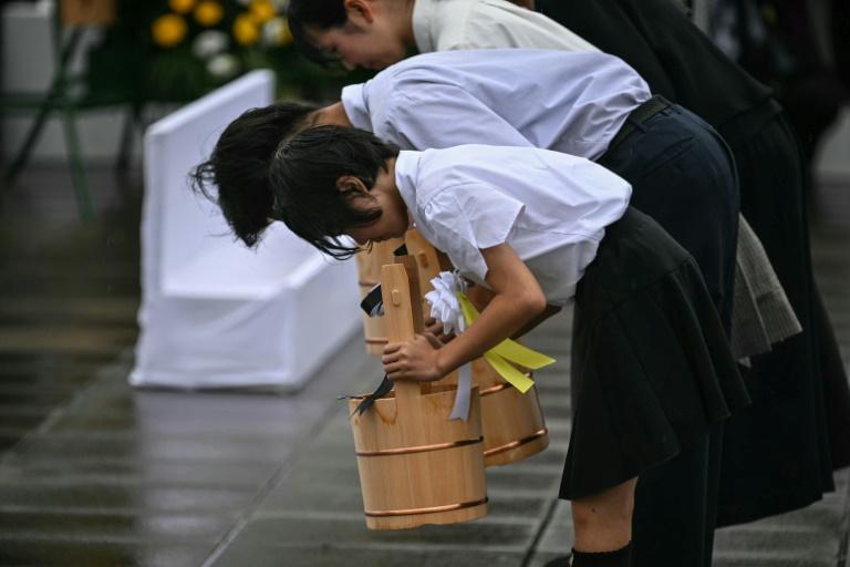 Nagasaki: une cloche restaurée sonne pour marquer les 80 ans de la bombe atomique