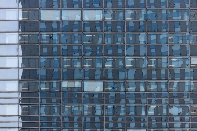 Les bureaux vitrés, des fours en surchauffe de moins en moins adaptés au climat