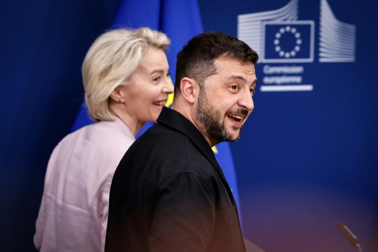 Ukraine: Zelensky et les dirigeants européens attendus ensemble à la Maison Blanche