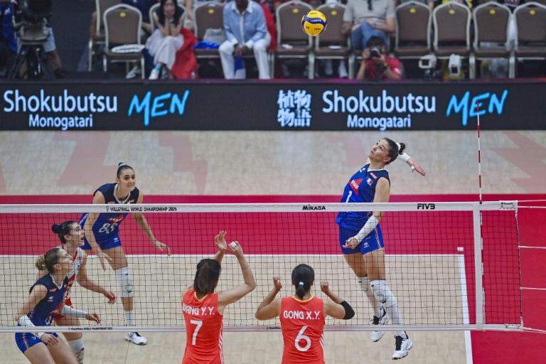 Mondial de Volley: en plein rêve, les Bleues éliminent la Chine et foncent en quart