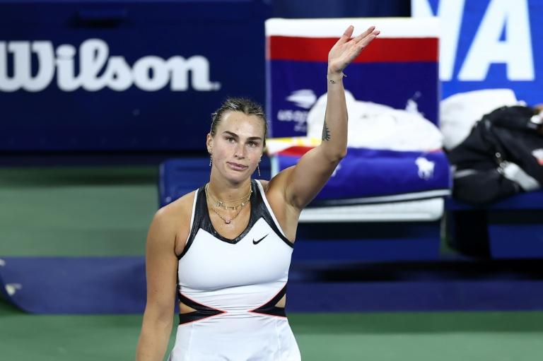 US Open: choc Djokovic-Alcaraz en demi-finale, Sabalenka qualifiée sur forfait