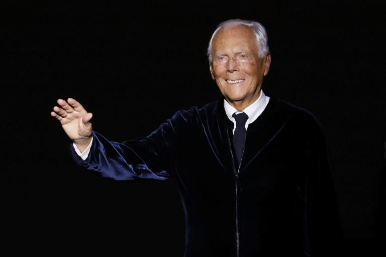 Décès du couturier italien Giorgio Armani à 91 ans (groupe)