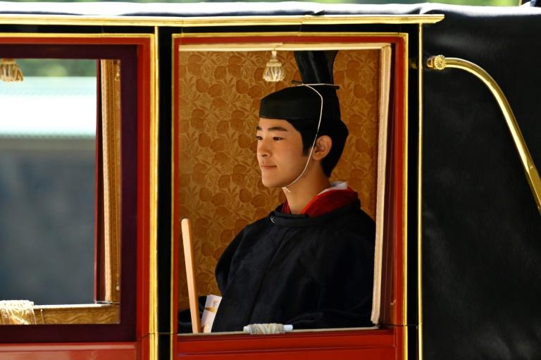 Le Japon célèbre la majorité du seul jeune héritier masculin au trône