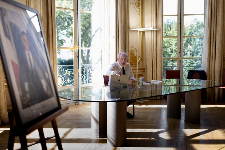 Vote de confiance: veillée d'armes pour Bayrou et ses opposants, Wauquiez donne "la liberté de vote" à ses députés