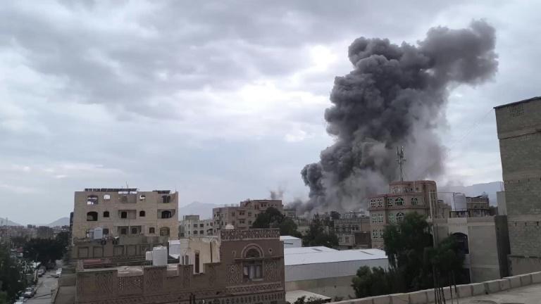 Israël: un nouveau missile houthi intercepté après les frappes sur Sanaa