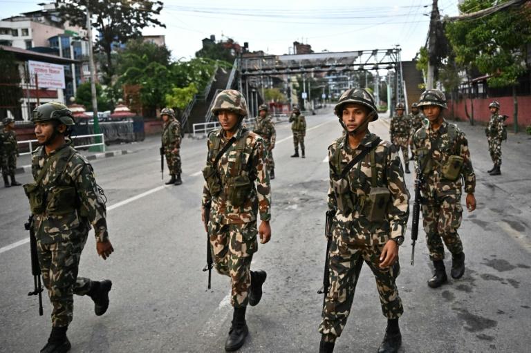 Népal: poursuite des tractations politiques,le bilan des émeutes monte à 51 morts