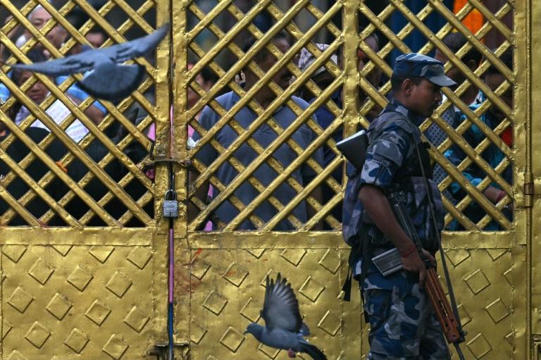 Népal: la nouvelle Première ministre promet de suivre les revendications des manifestants