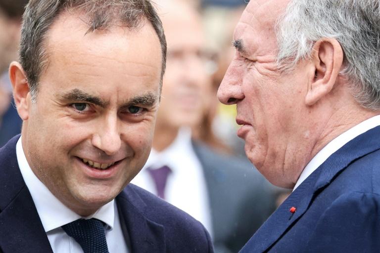 Lecornu sous le feu croisé des oppositions et des mouvements sociaux