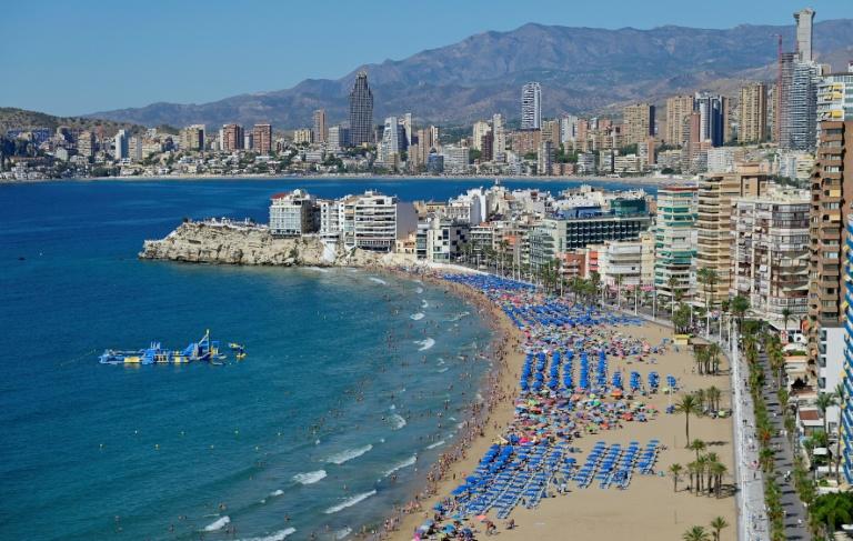 Berceau du tourisme de masse sous Franco, Benidorm assume fièrement