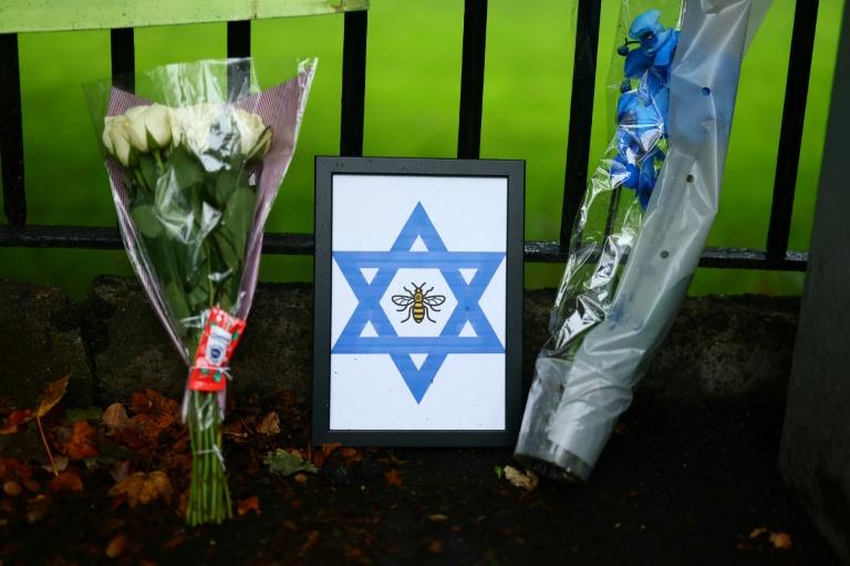 Le Royaume-Uni en état d'alerte au lendemain de l'attaque de la synagogue de Manchester