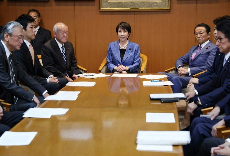 Japon: Sanae Takaichi en passe de devenir la première femme Premier ministre