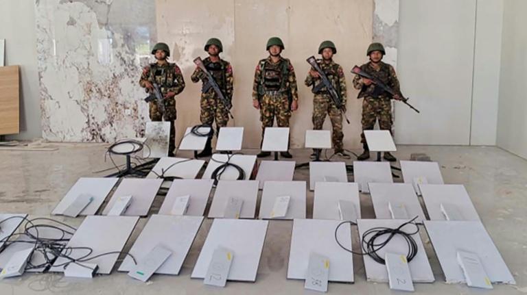 Plus de 600 personnes fuient vers la Thaïlande, après un raid sur un centre de cyberfraude en Birmanie