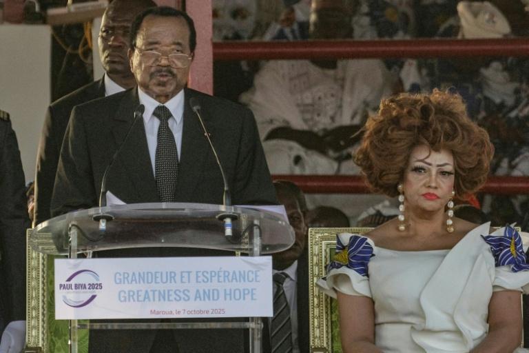 Cameroun: Paul Biya, au pouvoir depuis 1982, réélu président