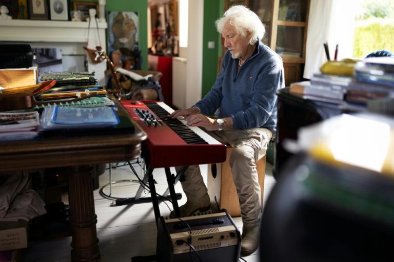 À 96 ans, Hugues Aufray en tournée: "Personne ne m