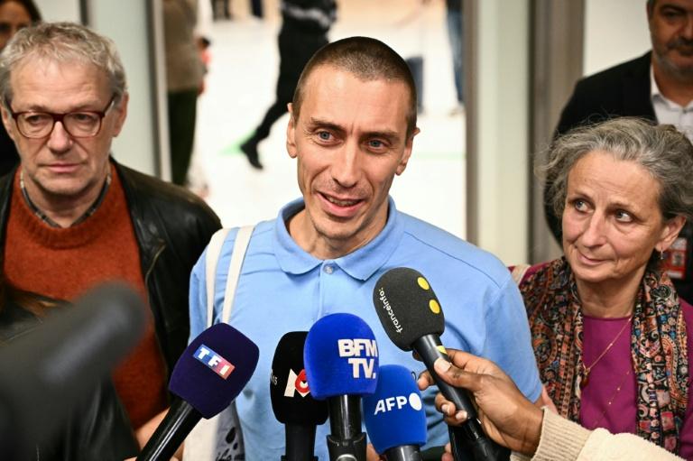 "Vive la liberté": Camilo Castro de retour en France après cinq mois de détention au Venezuela